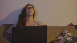'College Girl Skips Studying to Fuck Two Schoolmates in a Wild Dorm Threesome' screenshot nº 3