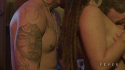 'College Girl Skips Studying to Fuck Two Schoolmates in a Wild Dorm Threesome' screenshot nº 44