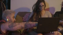 'College Girl Skips Studying to Fuck Two Schoolmates in a Wild Dorm Threesome' screenshot nº 9