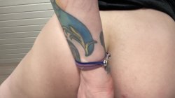 Captura de 'Blondes Amateurs Babes & MILFS Who Love Anal Play & Fisting' nº 105