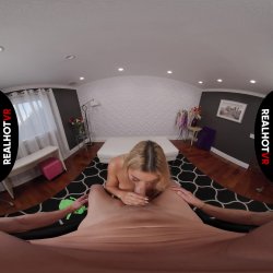 'Big Dick Audition - Cyber Doll' screenshot nº 35