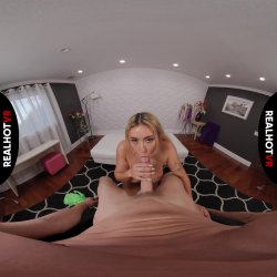 'Big Dick Audition - Cyber Doll' screenshot nº 74