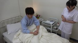Captura de 'Talk To A Nurse About Her Sexual Problems In During A Physical Checkup' nº 125