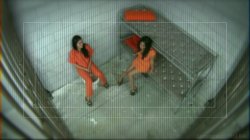 'Sluts Behind Bars' screenshot nº 4