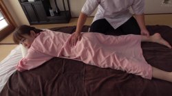 Captura de 'Wife who was fucked by thick prick after sent to a masseuse' nº 53