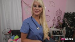 Captura de 'Sexy Curvy Blonde Nurse Bree Brooks Give JOI' nº 15