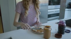 Captura de 'Girls Kissing Girls Vol. 22' nº 73