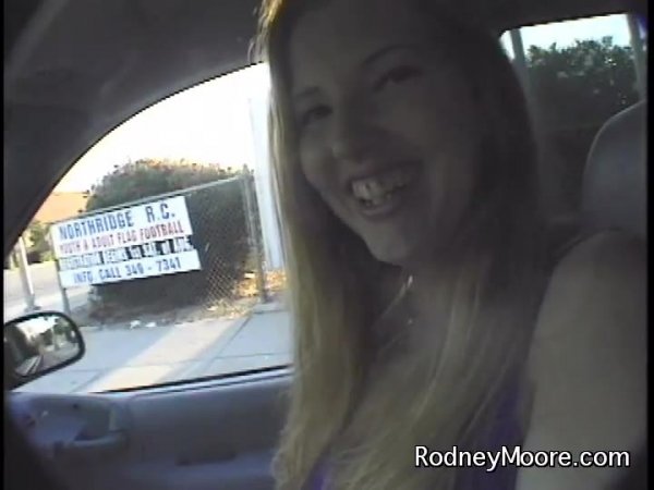 Kelli Cage Bus Stop Blowjob By Rodney Moore Clips Hotmovies