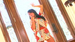 Captura de 'Barely MILF' nº 3