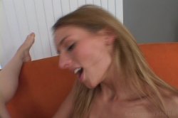 Captura de 'Young Strap-On Girlfriends 4' nº 62