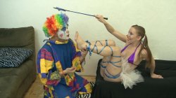 Captura de 'Sweaty Clown Porn With Armpit Worship, Ass Worship, Foot Worship and Fucking' nº 70