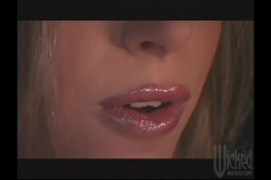 'Modern Love' screenshot nº 70