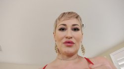 Captura de 'Slutty Anal MILFs 2' nº 38
