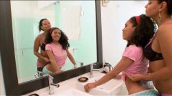 Captura de 'Mama Turned Me Out 5' nº 3