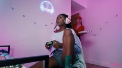 'When Girls Play 61' screenshot nº 2