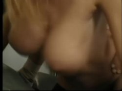 'Deep Cleavage Deep Penetration' screenshot nº 115
