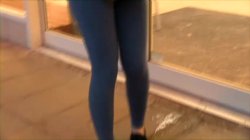 Captura de 'Public Pissing 2' nº 133