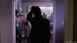 Captura de 'Unveilled Teen Lesbians' nº 35