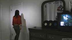 Captura de 'Unveilled Teen Lesbians' nº 63