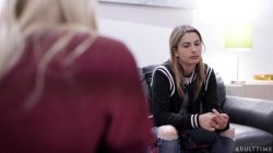 Captura de 'Unveilled Teen Lesbians' nº 88