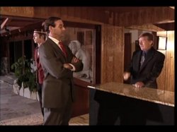 Captura de 'Topless Room Service' nº 36