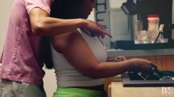 'Hungry Hot Housewife' screenshot nº 6