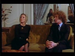 'Hot Young Widows (French Language)' screenshot nº 35