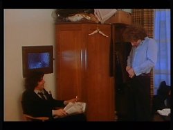 'Hot Young Widows (French Language)' screenshot nº 59