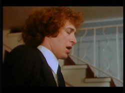 'Hot Young Widows (French Language)' screenshot nº 62