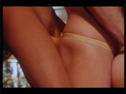 'Hot Young Widows (French Language)' screenshot nº 113