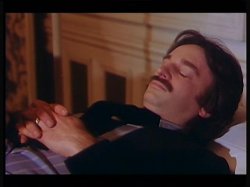 'Hot Young Widows (French Language)' screenshot nº 121