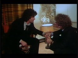 'Hot Young Widows (French Language)' screenshot nº 129