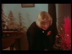 'Hot Young Widows (French Language)' screenshot nº 130