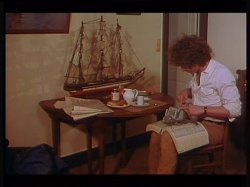 'Hot Young Widows (French Language)' screenshot nº 30