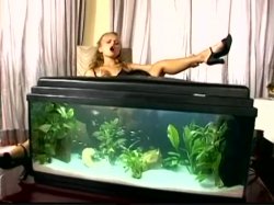 'Les Jambes en L'Air (Legs In The Air)' screenshot nº 139