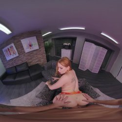 'Curvy, Busty, Naughty' screenshot nº 135