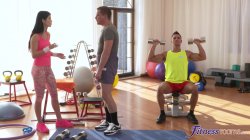 'Two Cocks Workout For Hot Fit Teen' screenshot nº 3