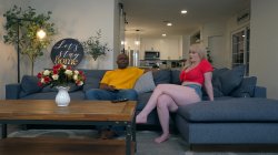 Captura de 'Cuck Hunter - Big Tits Wife Kay Carter Teaches Husband A Cuckold Lesson' nº 21