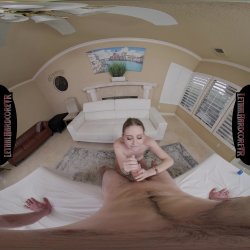 'Laney Desires A Deep Vaginal Massage' screenshot nº 91