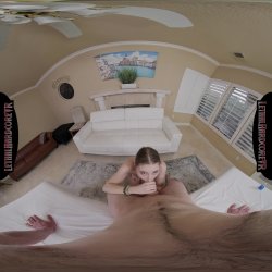 'Laney Desires A Deep Vaginal Massage' screenshot nº 100
