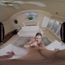 'Laney Desires A Deep Vaginal Massage' screenshot nº 104