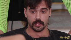 'Goth Vs Preps 10 Girl Reverse Gangbang' screenshot nº 20