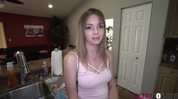 Captura de 'My Horny Stepsister Is Addicted To Masturbating' nº 34