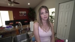 Captura de 'My Horny Stepsister Is Addicted To Masturbating' nº 40
