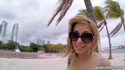 'World Of BangBros: Big Tits Vol. 4' screenshot nº 1
