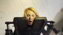 'Fuck Machine and Spanking for Rubber on the Bench' screenshot nº 44