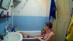 'Bubble Bath Bimbos' screenshot nº 53