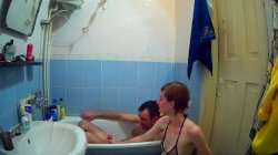 'Bubble Bath Bimbos' screenshot nº 58