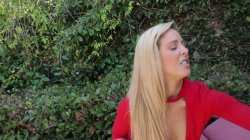 Captura de 'Ass Eating Housewives 3' nº 48