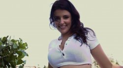 'Big Titty Bust' screenshot nº 41